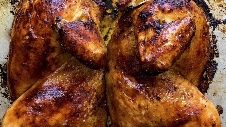 ASADOR DE POLLOS EL MAS RICO
