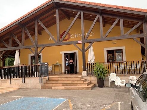 El Tocinero Restaurante Y Posada